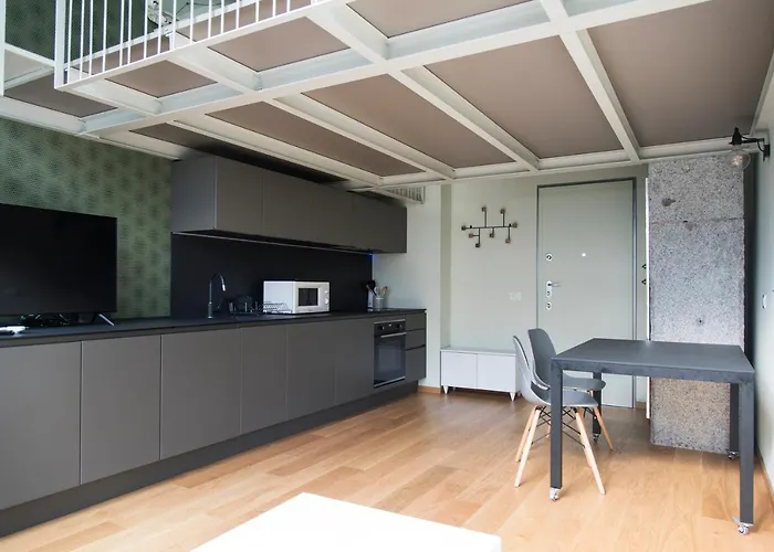 Youhosty - Lambro12 Apartamento *