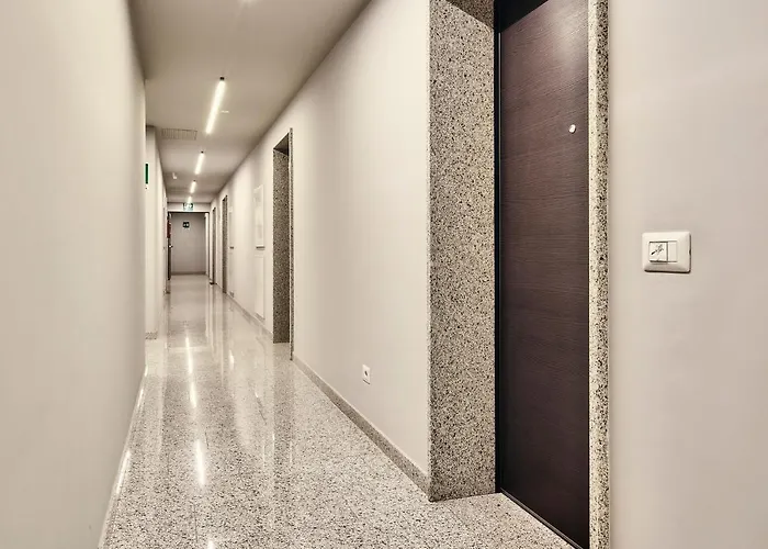 Monviso Modern - Exclusive * Milaan