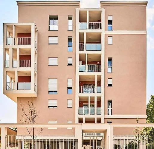 Qc&fun - San Siro Stadium *