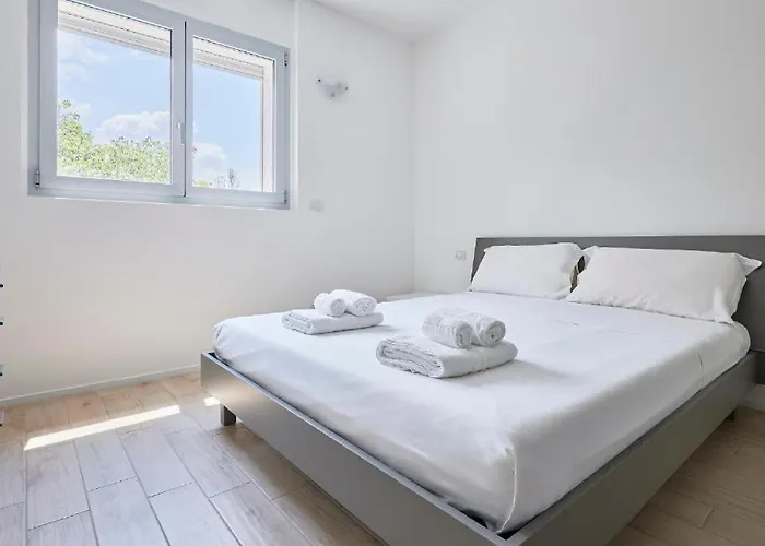 Postumia Joy - Sansiro Stadium - San Carlo Hospital Apartamento