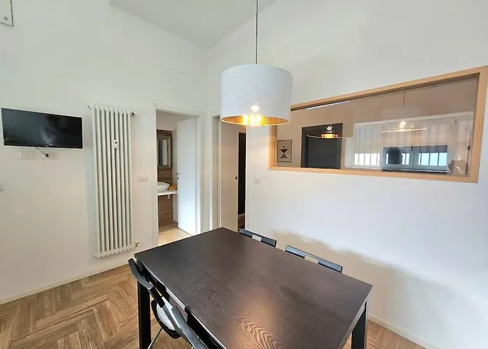 Grazioso Bilocale Ristrutturato Vicino Stazione/metro Appartamento