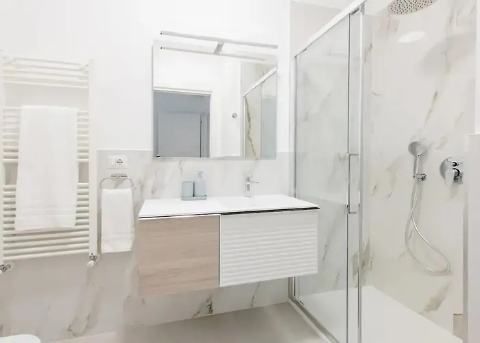 Luxury 2 Bedroom Apartament, Close To San Siro, Fiera And 10 Min Metro To Duomo 米兰