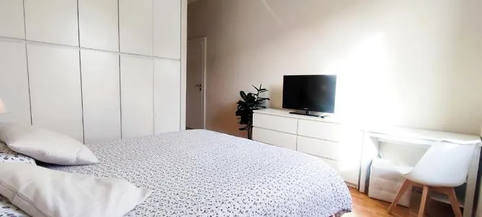 Kademy House- Buenos Aires * Milán