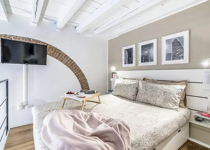 Cozy And Classy Nest Milan