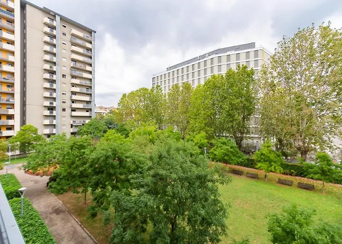 Appartement Accogliente Con Terrazzo E Vista Milan