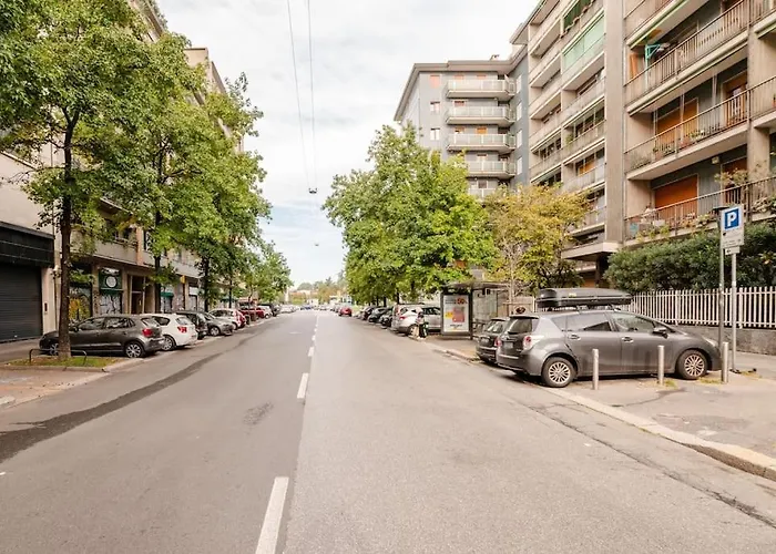 Luxury 1 Bedroom Apartment, Close To San Siro, Fiera And 10 Min Metro To Duomo شقة