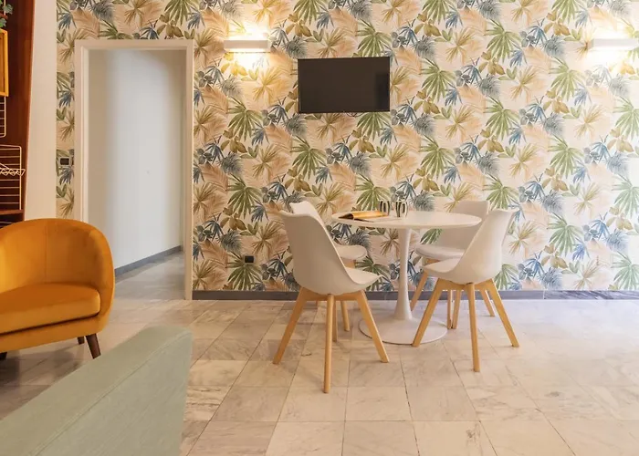 Апартаменты Joivy Wonderful 2bed Flat In Perfect Centre Милан