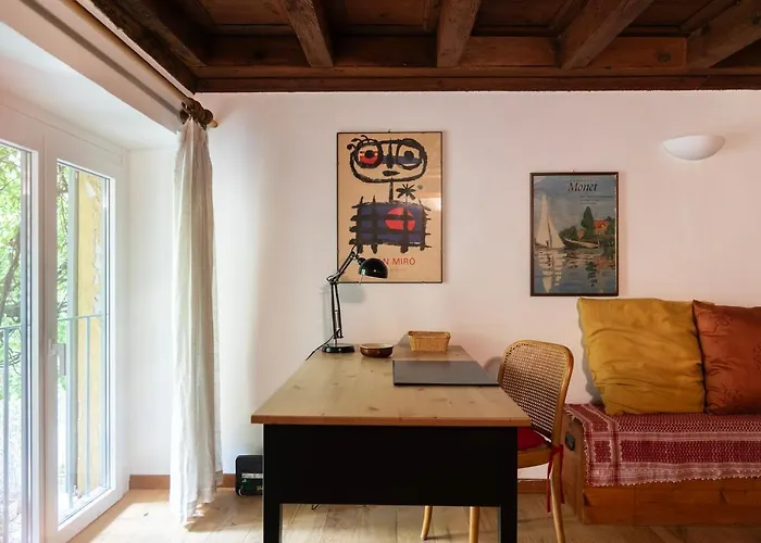 Youhosty - Santa Marta 11 Bis *