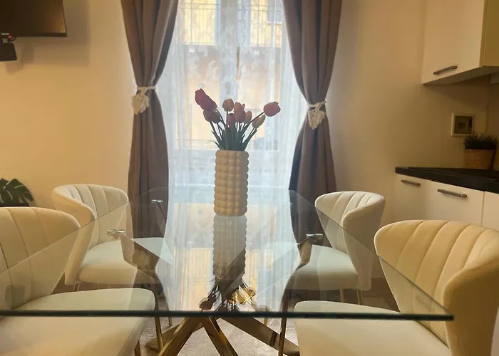 Apartamento Regina In Bocconi Milán