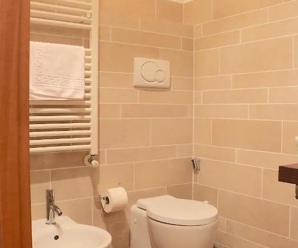 Charming In The Navigli District - 4 People