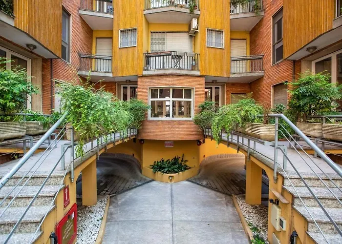 Lägenhet Cozy Near To Fashion District Milano