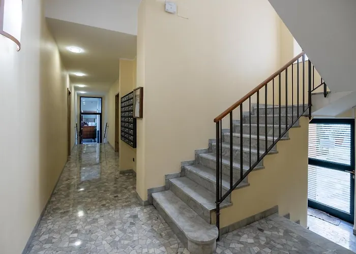 Apartmán Citylife Apartment- Metro Access - 2 Bedrooms *