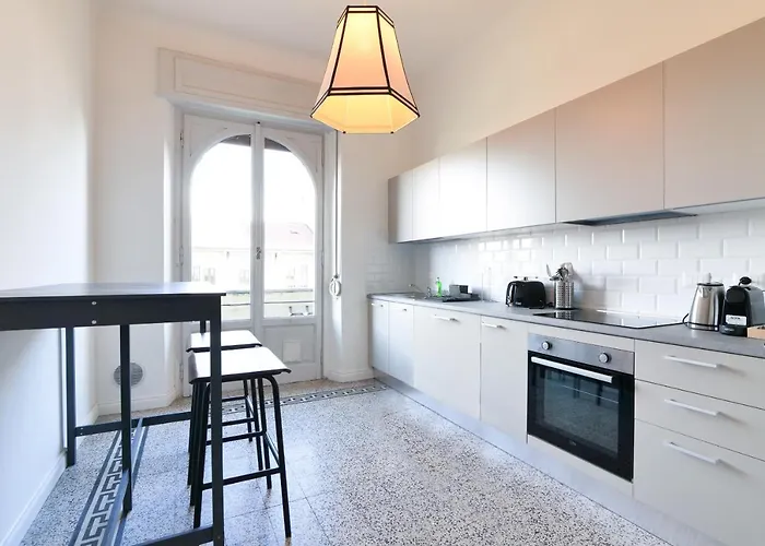 Daire Adelaide Elegant *