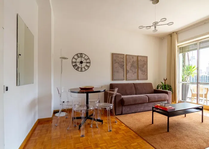 Palazzo Lombardia - Station - Bighome Apartment *