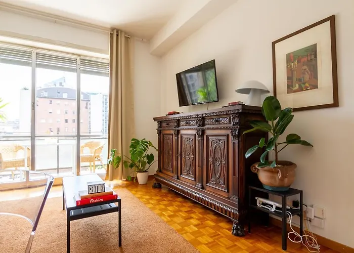 Palazzo Lombardia - Station - Bighome Apartment Mailand