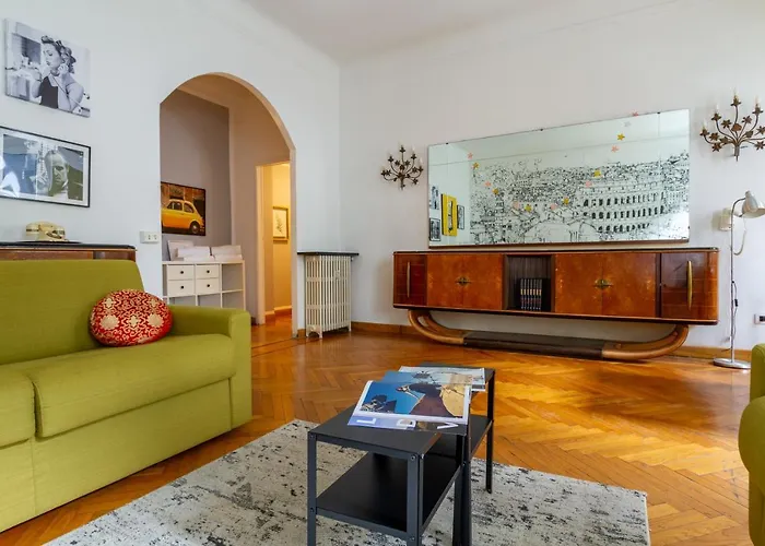 Centralstation - Via Lazzaroni *