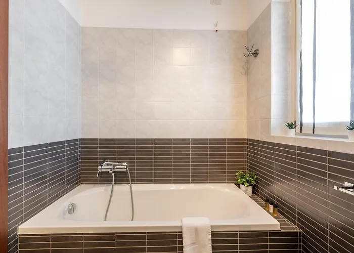 Celio, 11 – Con Terrazzo *