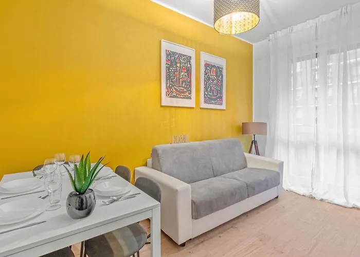 Tul18 - New With Modern Design - Милан