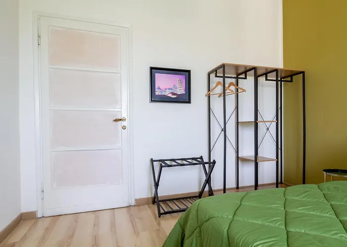 Station - Via Gioia 71 - M3 Sondrio *