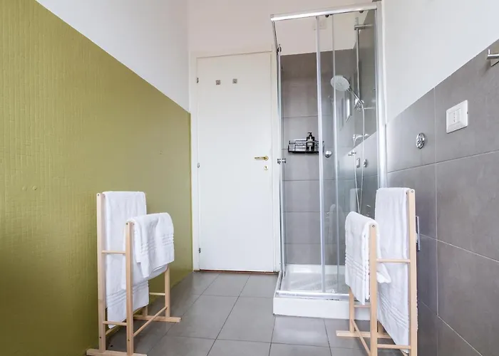 Station - Via Gioia 71 - M3 Sondrio