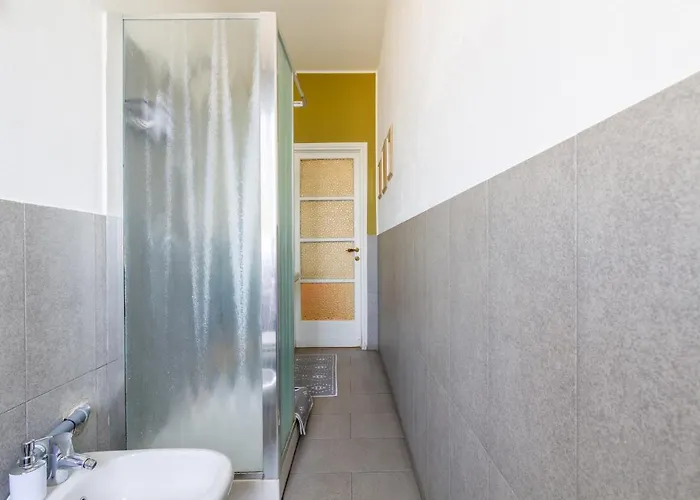 Station - Via Gioia 71 - M3 Sondrio