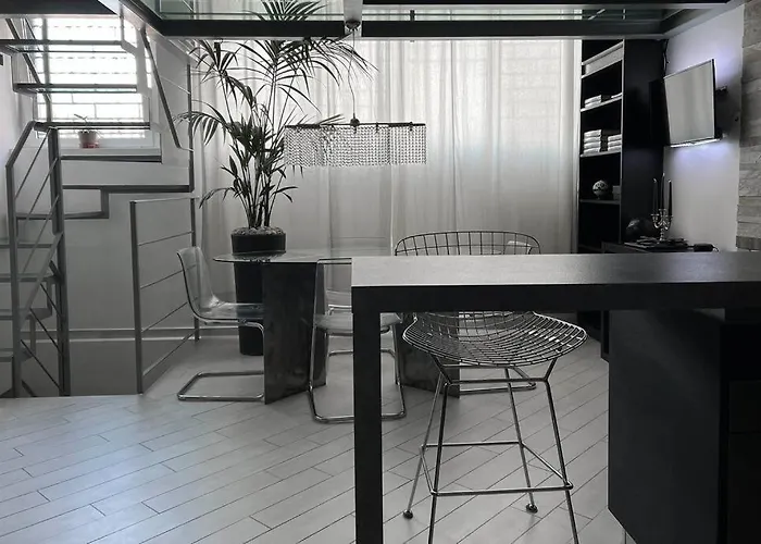 Appartamento Nolo - Chic Retreat *