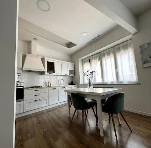 Centro Corso Apartment *