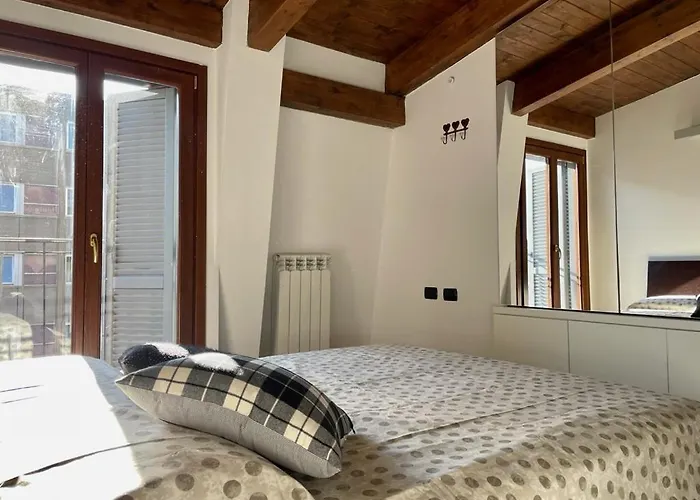 Lägenhet Porta Venezia-cozy *