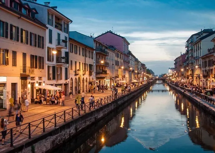 Daniela's Spazioso Ai Navigli Apartmán