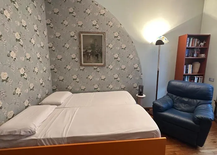 Dehomes - Two Bedrooms, Terrace, Wi-fi, Tram To Centre & Rho Fiera *