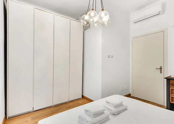 Monza 10 - Affitti Brevi Italia Milano