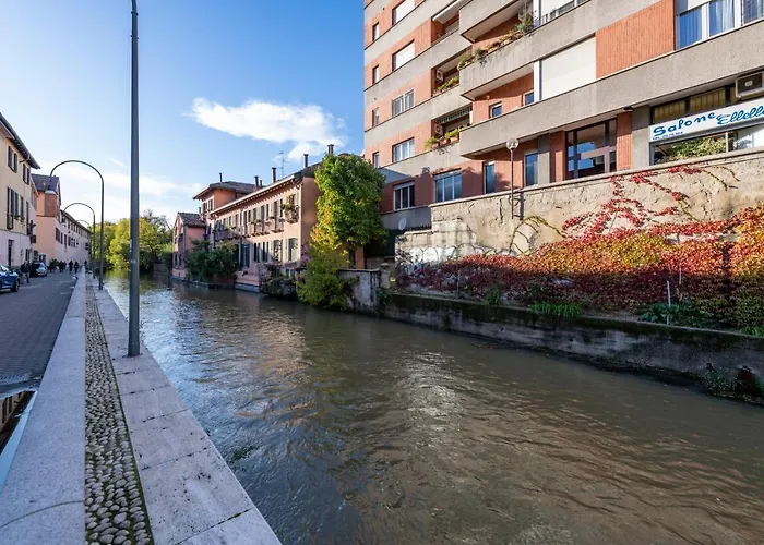 Monza, 177 - Sul Naviglio Martesana Milánó