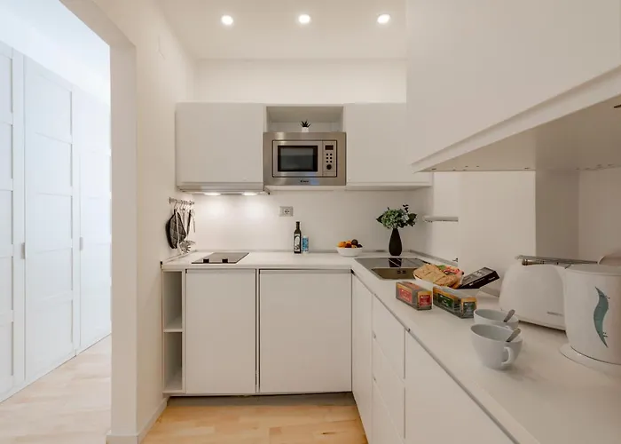 Monza, 177 - Sul Naviglio Martesana