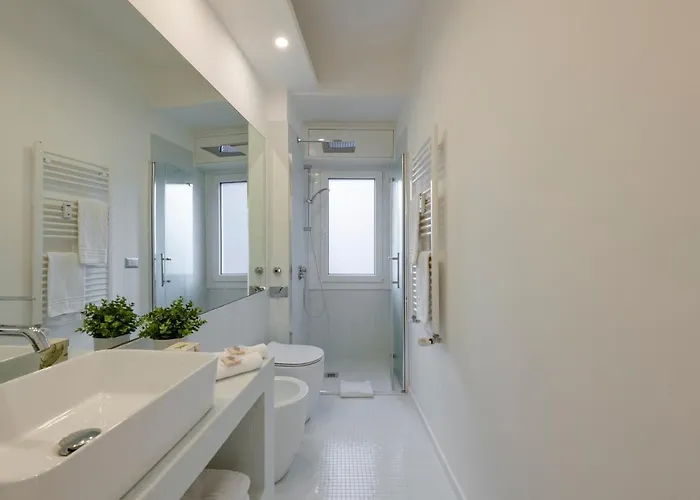 Monza, 177 - Sul Naviglio Martesana Milánó