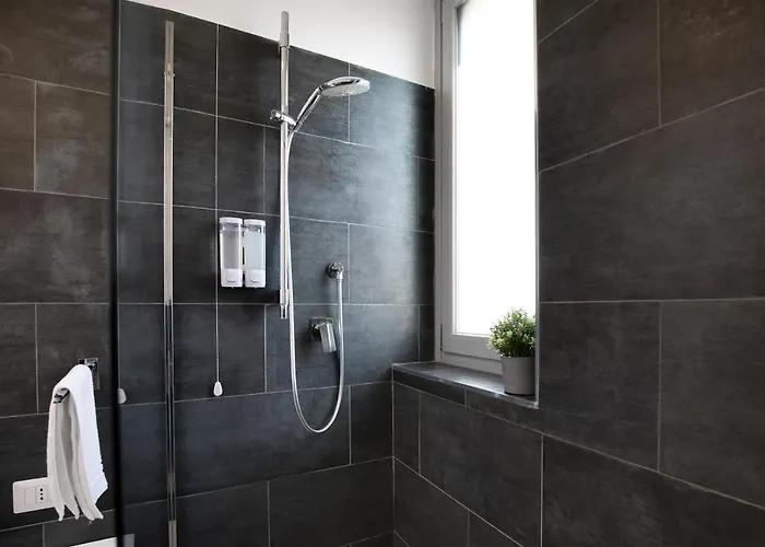 Navigli - Duomo Magnificent View Of The Skyline *