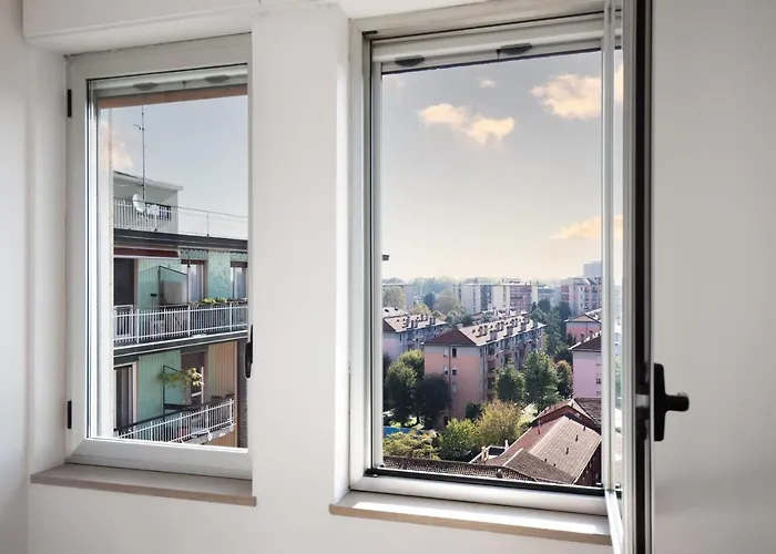 Navigli - Duomo Magnificent View Of The Skyline * מילאנו