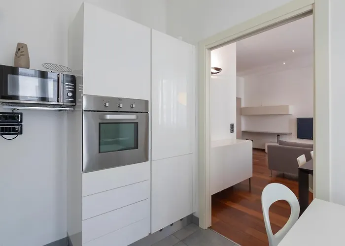 Elegante Trilocale Vicino A Piazzale Loreto Apartmán