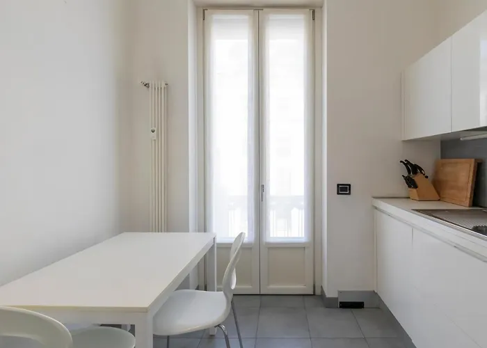 Elegante Trilocale Vicino A Piazzale Loreto Apartmán Milán