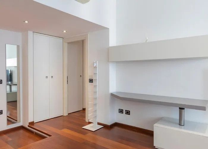 Elegante Trilocale Vicino A Piazzale Loreto * Milán