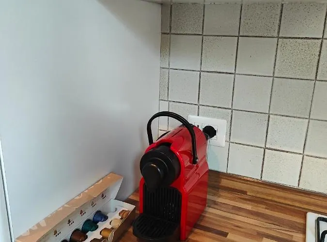 Elegante Bilocale A Con Balcone * Milánó