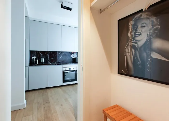 Apartamento Fresh And Elegant Pta Venezia District Milán