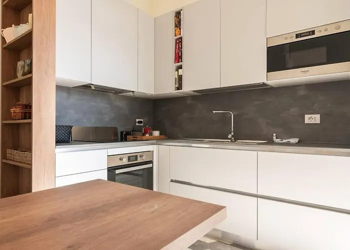 Elegante Bilocale San Calocero