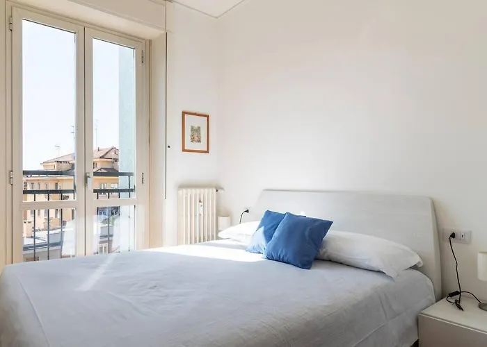 Elegante Bilocale San Calocero Milan