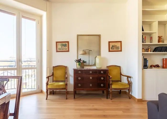 Elegante Bilocale San Calocero Milan