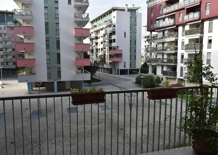 House Promenade Santa Giulia شقة *