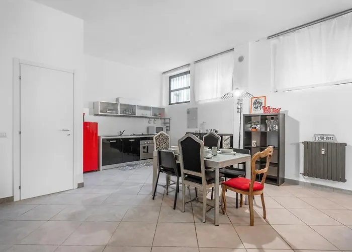 Pom10 -loreto - Duomo- 5 Minutes From The Duomo * Milano