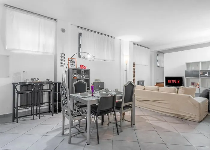 Pom10 -loreto - Duomo- 5 Minutes From The Duomo Appartamento Milano