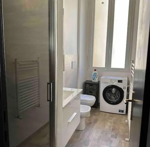 Xenia - Charming Garden In Porta Venezia דירה