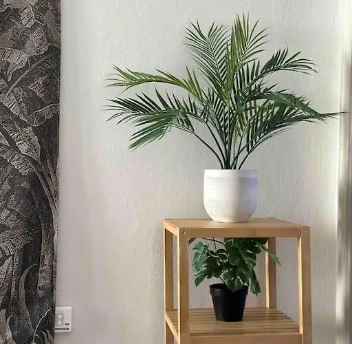 Apartment Xenia - Charming Garden In Porta Venezia *