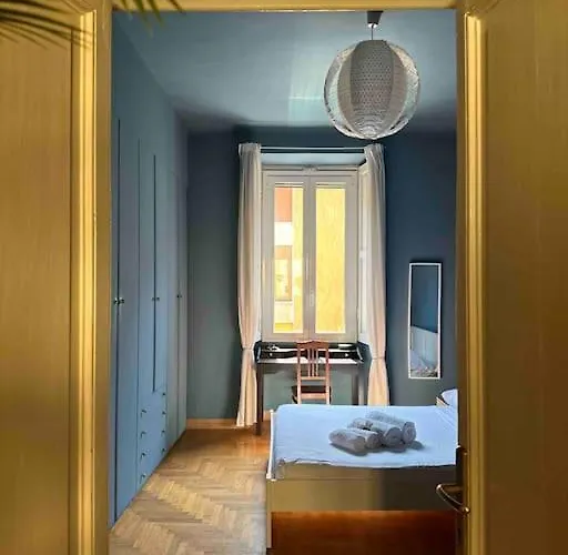 Xenia - Charming Garden In Porta Venezia דירה